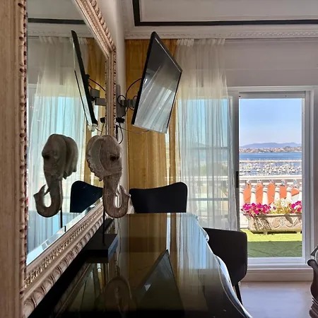 Holibai, Serenidade, Escapada Navidena De Lujo Frente Al Mar Con Privado Y Cerca De Magicas Luces De Vigo * Baiona